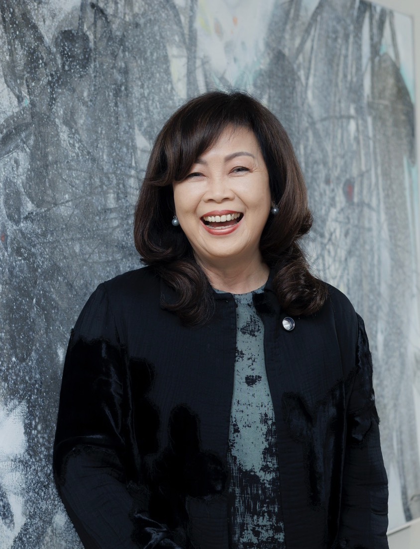 Lily Chang Official
